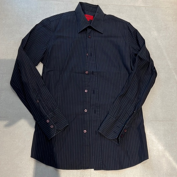 HUGO BOSS MEN SIZE SMALL COLLAR BUTTON DOWN STRIPES SHIRT - Picture 1 of 5